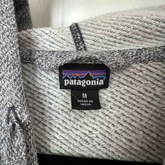 Patagonia full-zip hooded sweatshirt - Picture 2 of 5